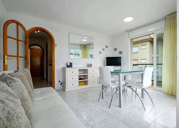 Апартаменты Hauzify I Estrella *