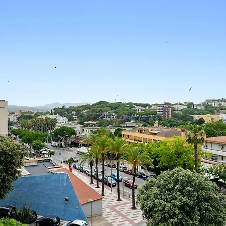 Hauzify I Estrella Apartman *