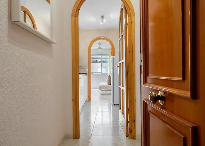 Hauzify I Estrella * Платжа-д'Ару