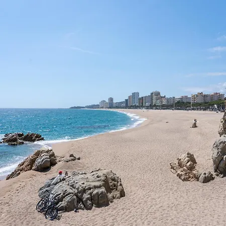 Hauzify I Estrella Apartmán